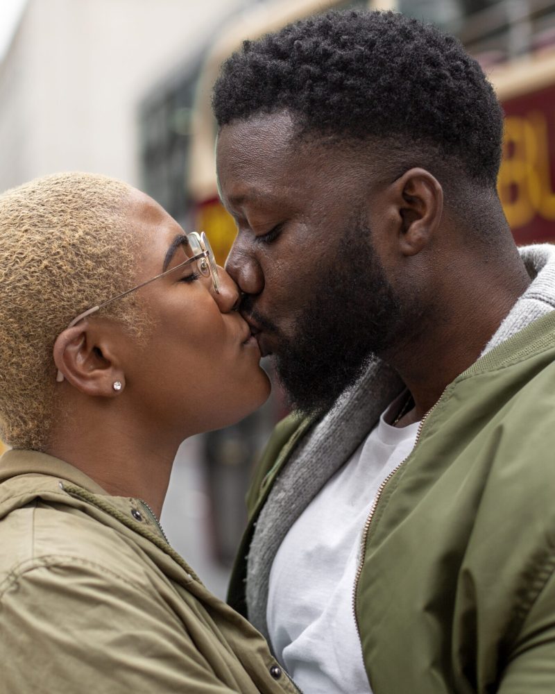 family-enjoying-their-quality-winter-time